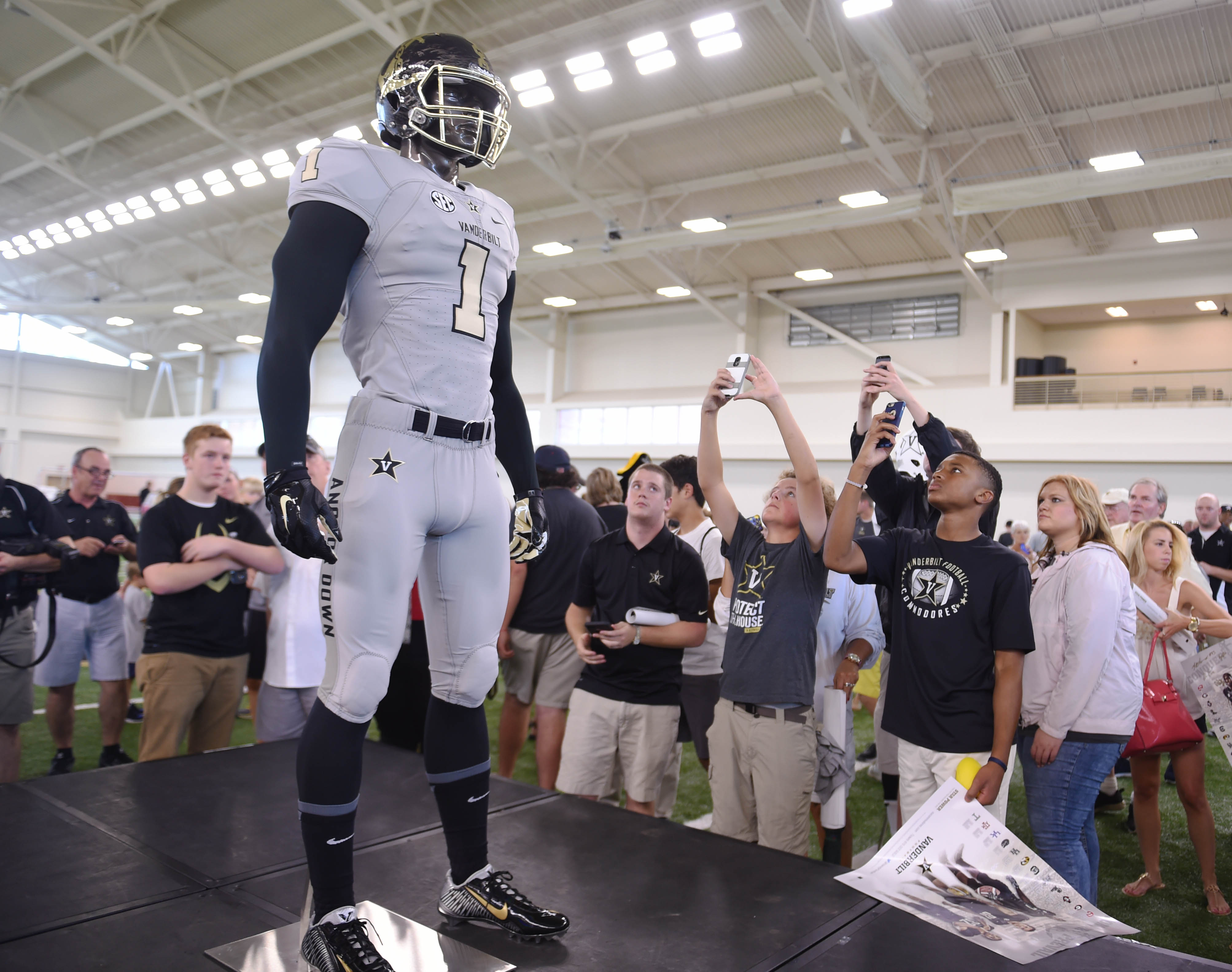 vandy uniforms